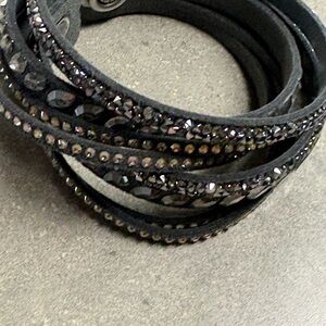 Black Swarovski Crystal Wrap Bracelet Grey/Multi